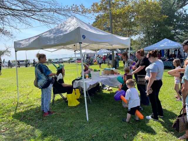 Balloon animal stand at good old days festival